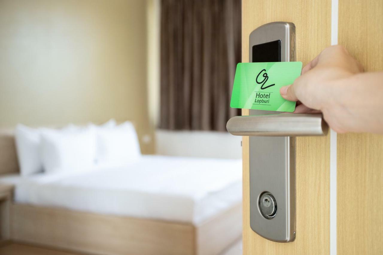 O2 Hotel Lop Buri 외부 사진